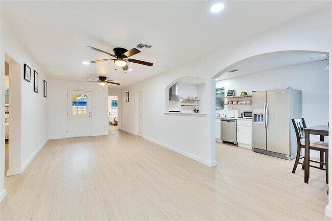 Foto del edificio - 4609 Gonzales St