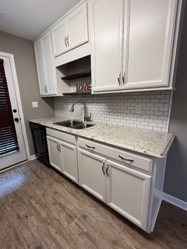 Foto del edificio - 27 Squire Cir