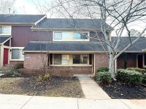 Building Photo - 66 Country Pl Ct