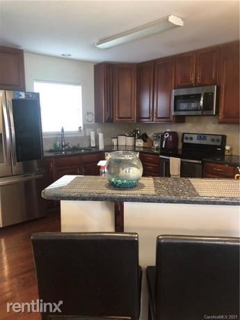 Foto del edificio - 3 br, 2 bath House - 308 Valhalla Drive