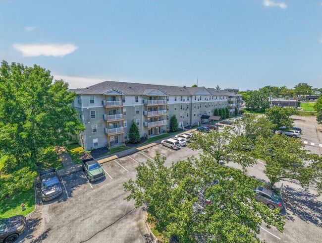Building Photo - Argyle Avenue Apartments