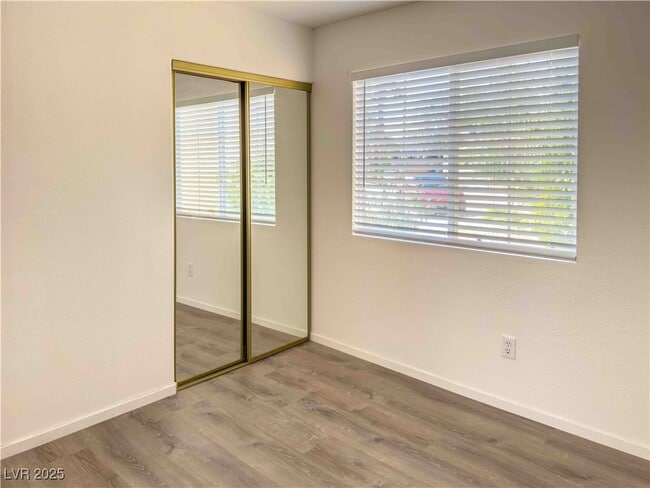 Building Photo - 2733 Fern Forest Ct