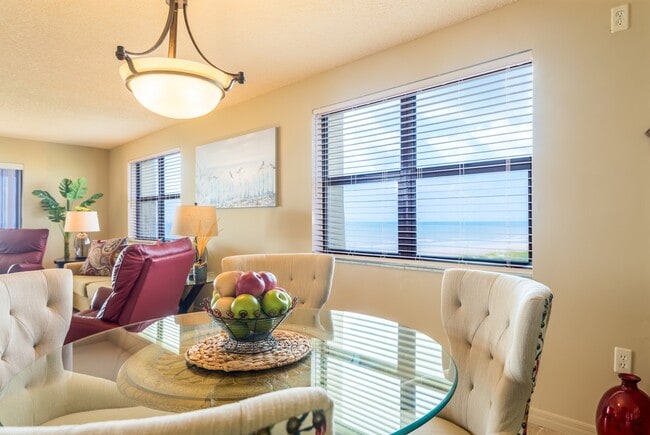 Foto del edificio - 545 Garfield Ave