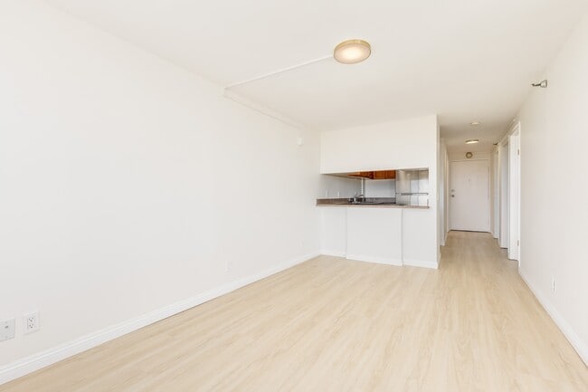 Foto del edificio - 2542 Date St