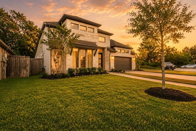 Foto del edificio - 1618 Clover Ct