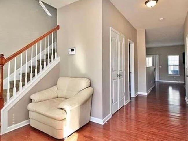 Building Photo - Townhome in Charlotte