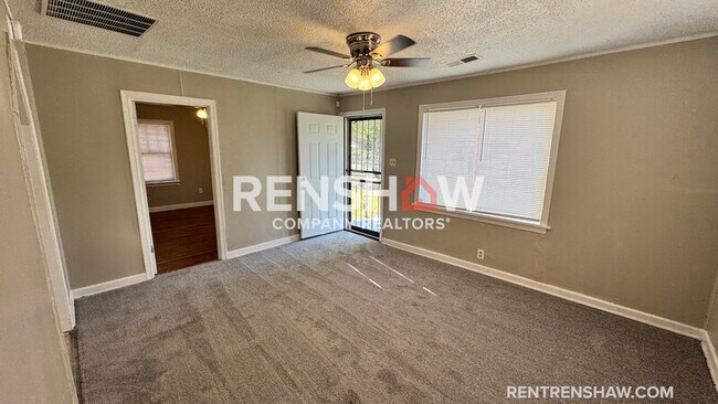 Foto del edificio - 3801 Elliston Rd