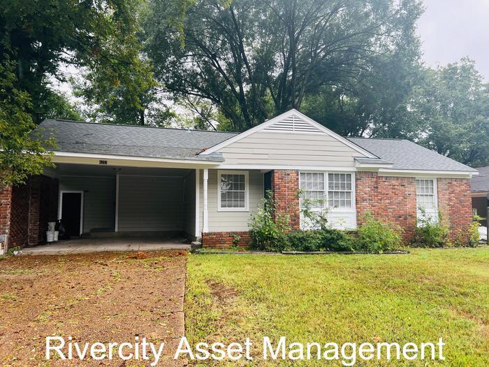 Primary Photo - This is a MUST SEE in 38127!!!!! Section 8...