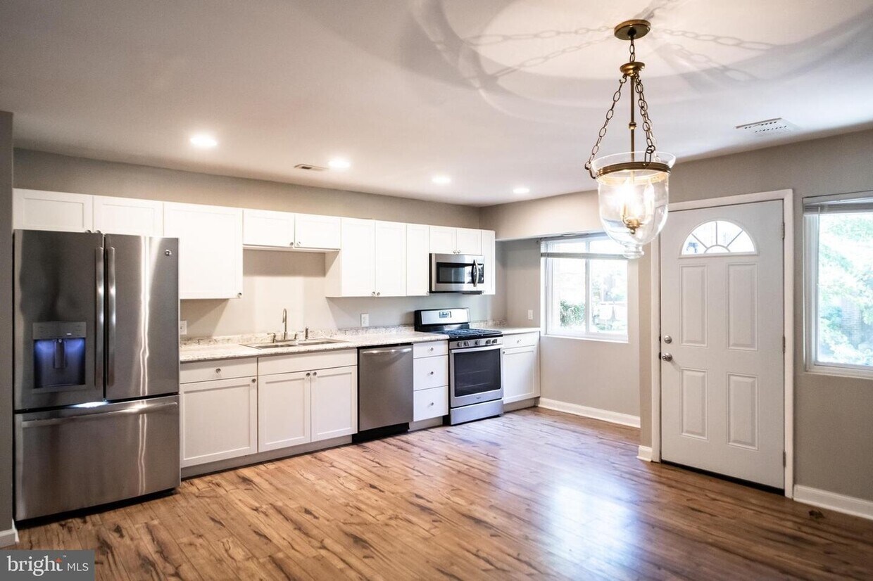 825 Meadowview Ln Unit 825, Mont Clare, PA 19453 Condo for Rent in