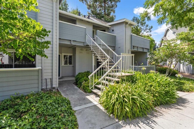 Foto del edificio - 283 Shadow Dance Dr