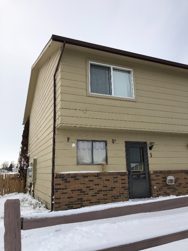 Building Photo - 622 Oakmont Rd