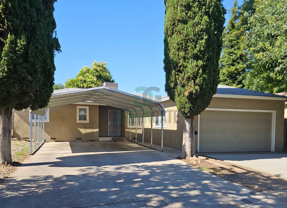 Primary Photo - Single-Family Modesto Home Available! - 18...