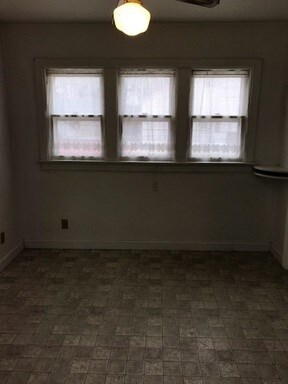 Building Photo - 2521 W Easton St