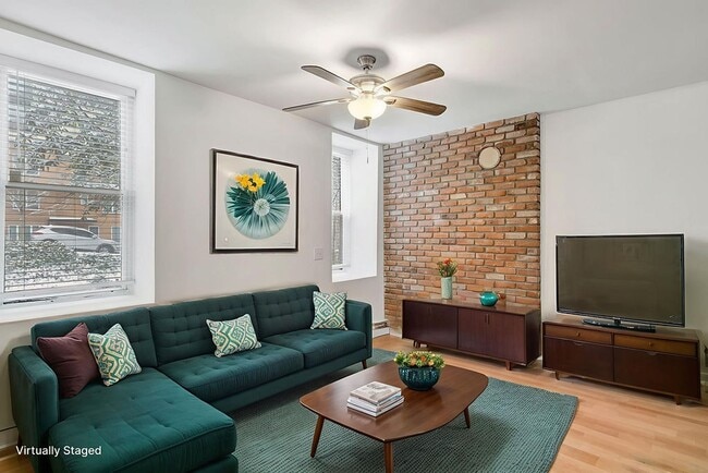 Building Photo - Corryville Condo_ Heat Paid