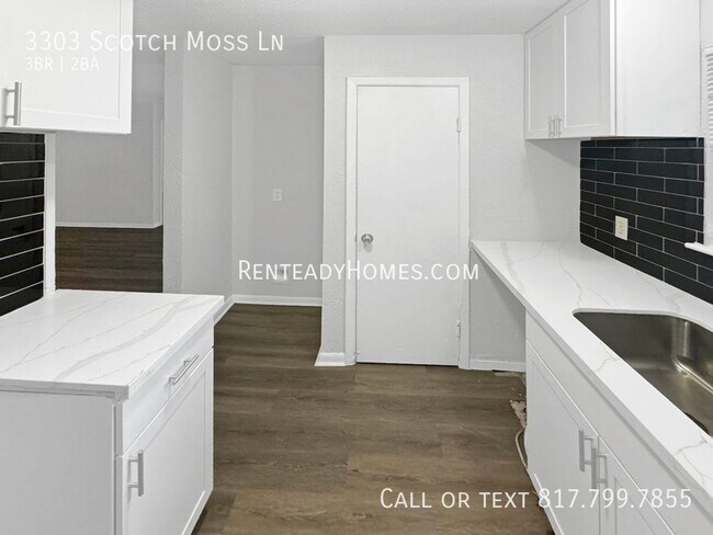 Building Photo - 3303 Scotch Moss Ln