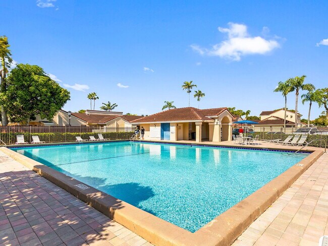 Building Photo - Northwest 171st Street, Hialeah, FL 33015 - 2 BR 2 BA townhouse