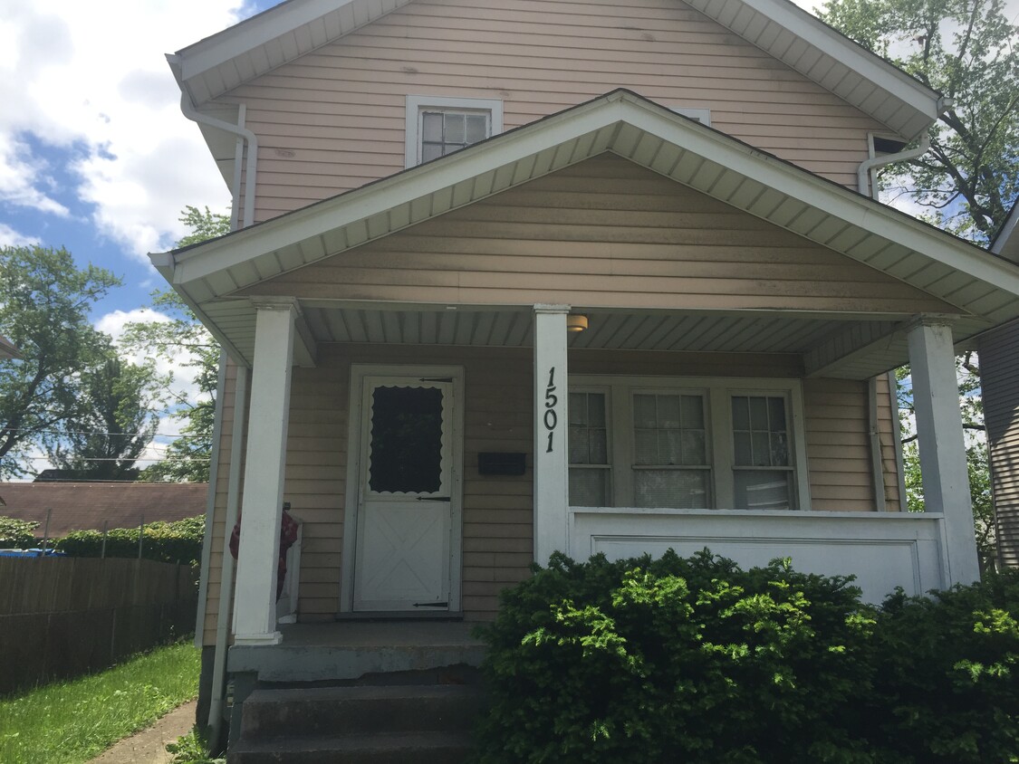 Primary Photo - 1501 Myrtle Ave