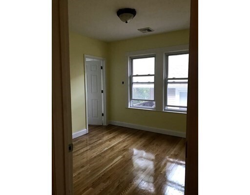 Building Photo - 11 Boulevard Terrace