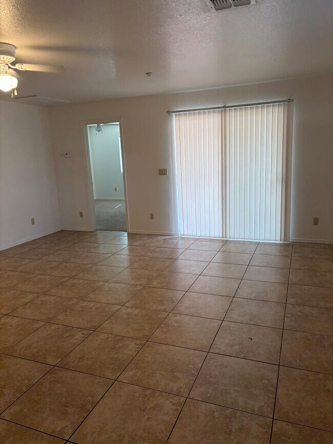 Foto del edificio - 3435 Oro Grande Blvd