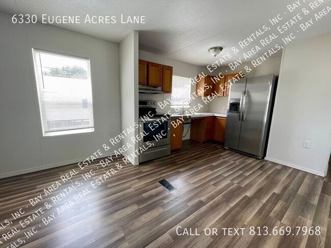 Building Photo - 6330 Eugene Acres Ln