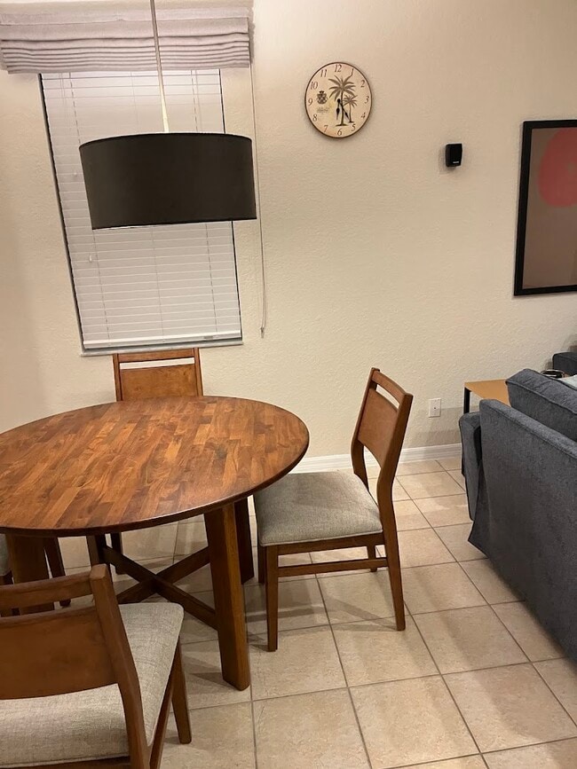 Building Photo - 2723 Impala Ln