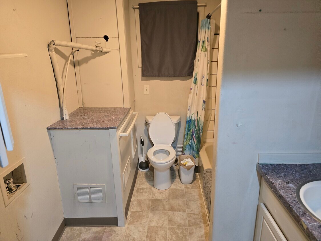Foto principal - 12200 E Soapstone Rd