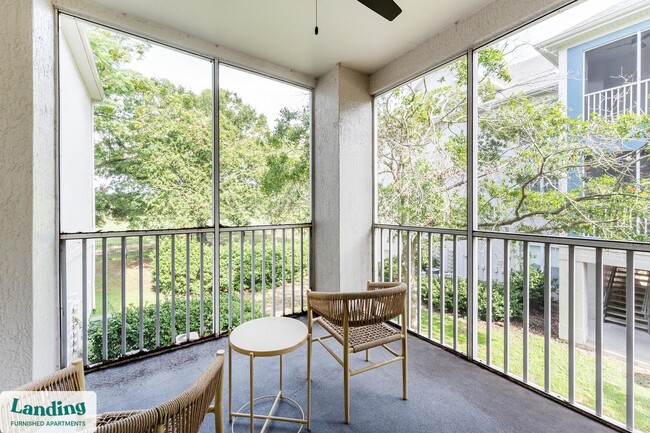 Foto del edificio - 2801 Biltmore Park Dr