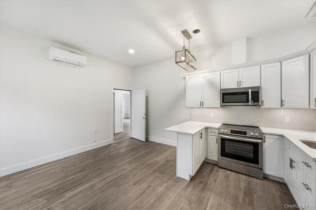 Building Photo - 1083 US-9