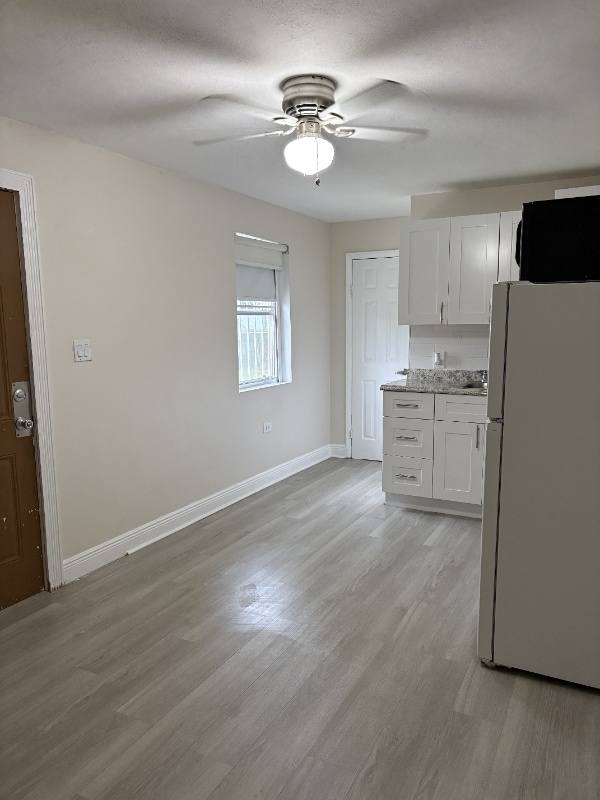 Foto del edificio - 585 NW 117th St