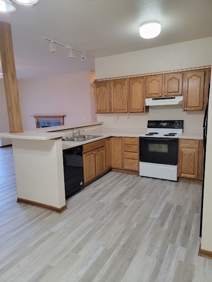 kitchen - 262 S Lar-Ann St