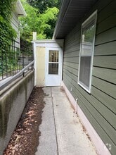 Building Photo - 515 Avenue C