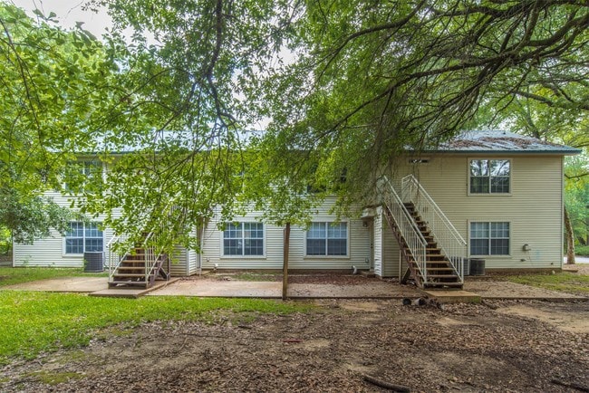 Building Photo - 8540 Garden Cir