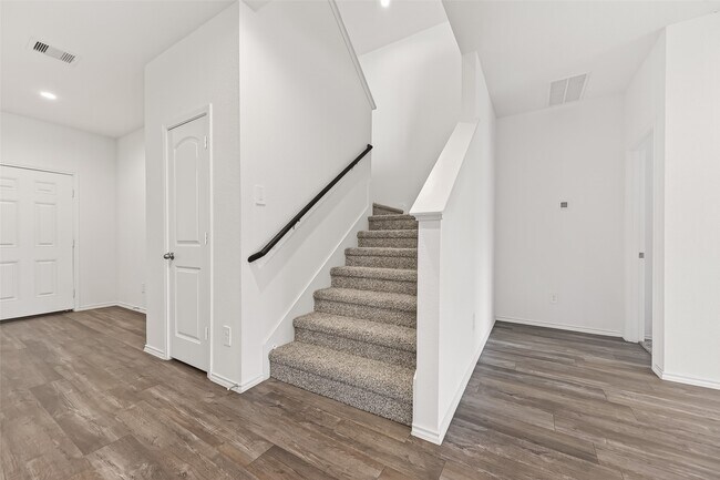 Foto del edificio - 24721 Majestic Cone Ln