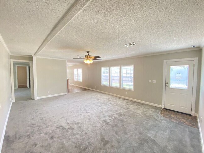 Foto del edificio - 1504 Carlisle Dr