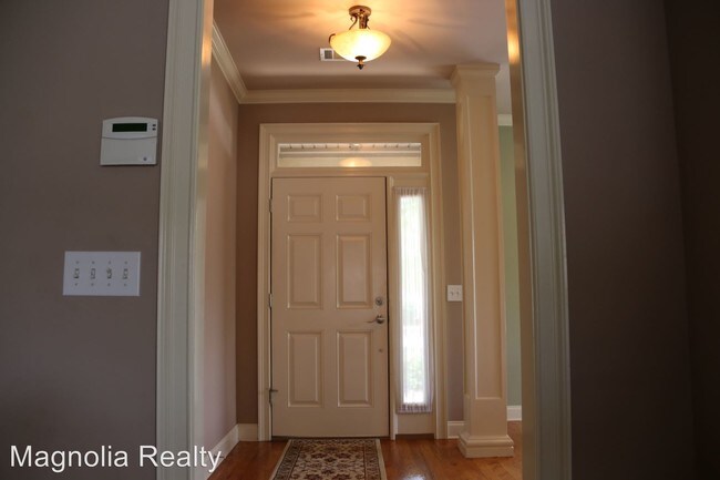 Foto del edificio - 3 br, 2 bath House - 1805 VFW