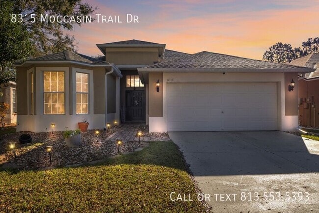 Photo - 8315 Moccasin Trail Dr House