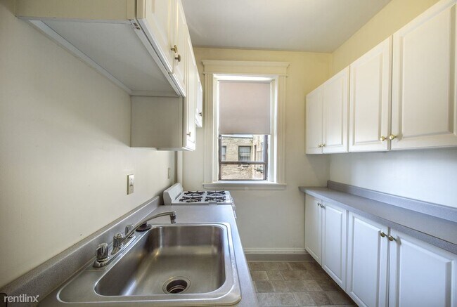 Building Photo - 1156 Commonwealth Avenue