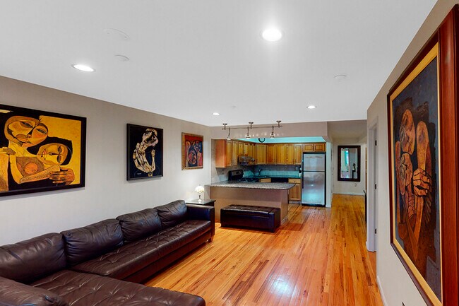 Foto del edificio - 2323 31st Ave