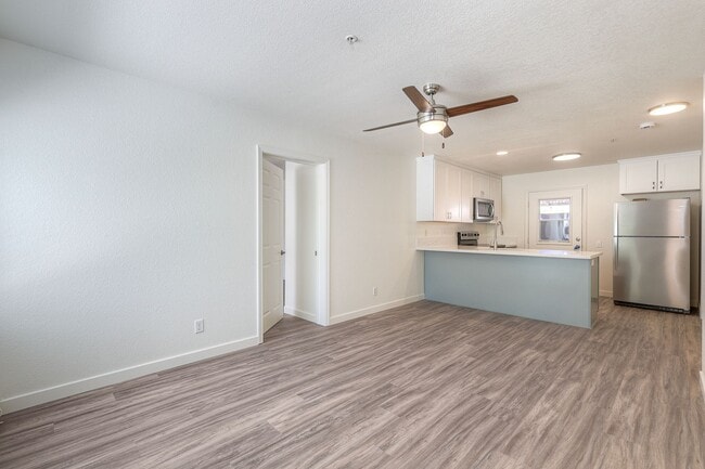 Building Photo - Windmill Senior Villas