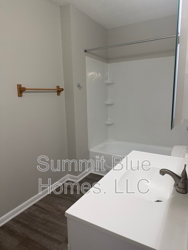 Foto del edificio - 3955 Kent St