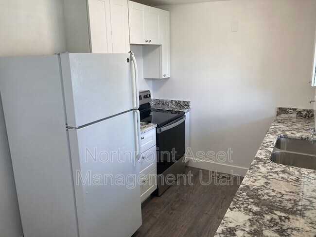 Foto del edificio - 3846 S Lee Maur St