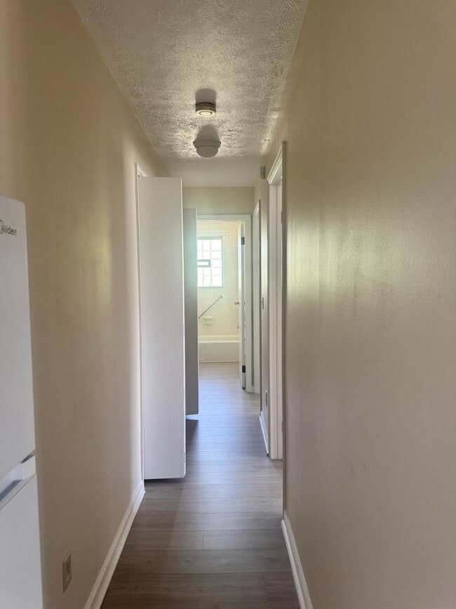 Building Photo - 1408 Jackson Ln