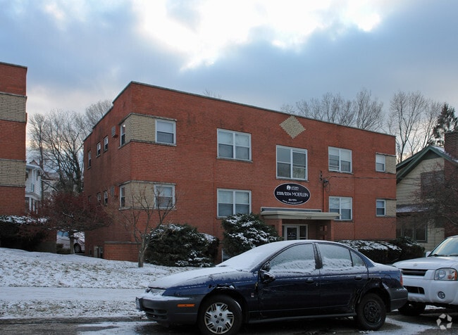 Building Photo - 2328/2334 Moerlein