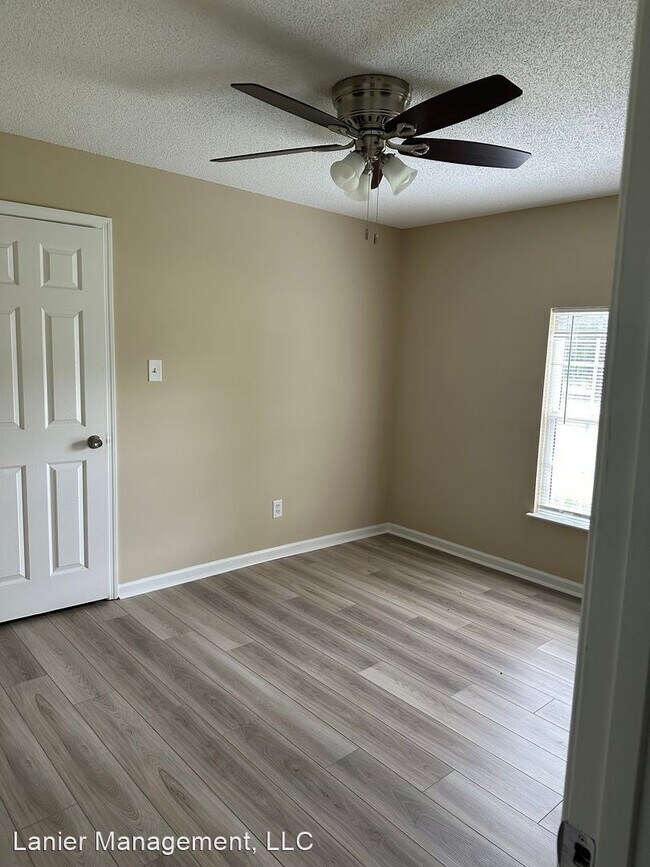 Building Photo - 3 br, 2 bath House - 10611 Middleground Rd