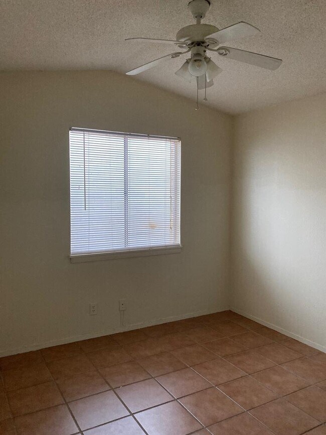 Building Photo - 2612 Salado St