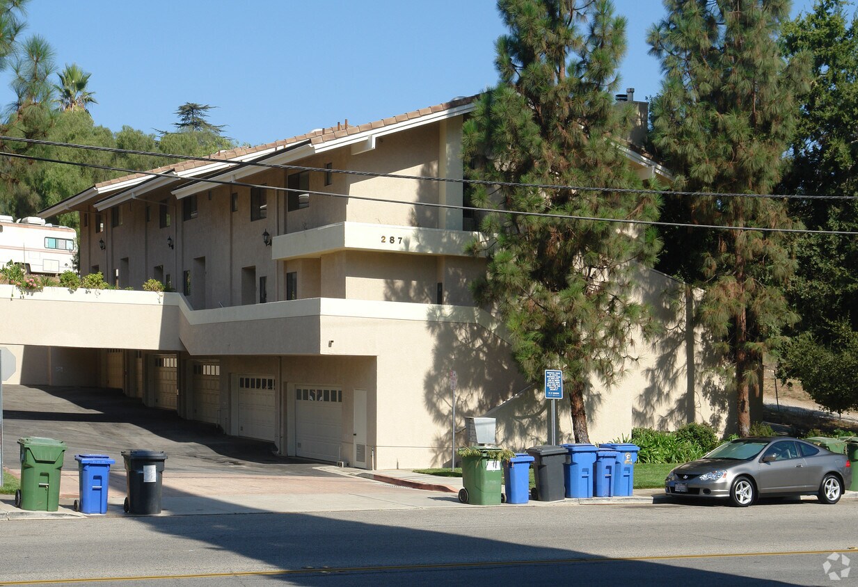Primary Photo - 279-287 Erbes Rd