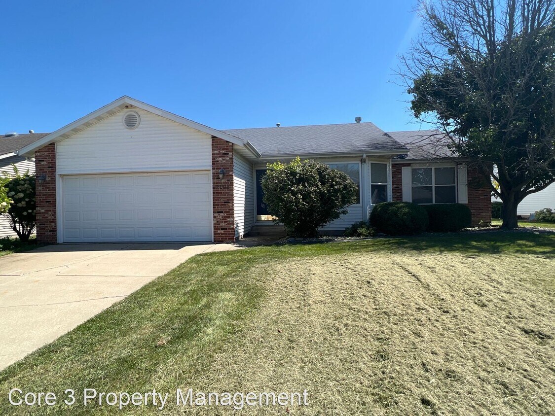 Foto principal - 3 br, 2 bath House - 2004 Finch Haven