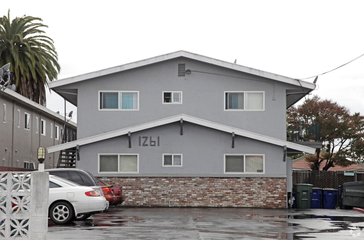 Building Photo - 1261 Pacific Ave