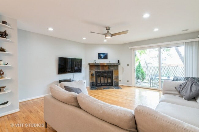 Building Photo - 1501 Topp Ln