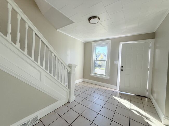 Building Photo - 2616 Porter Rd